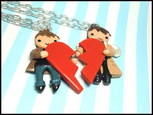 Dean and Castiel Love Heart Set