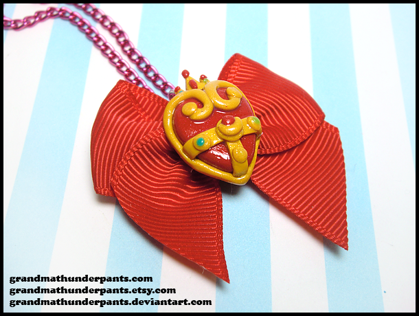 Super Sailor Moon Brooch Necklace