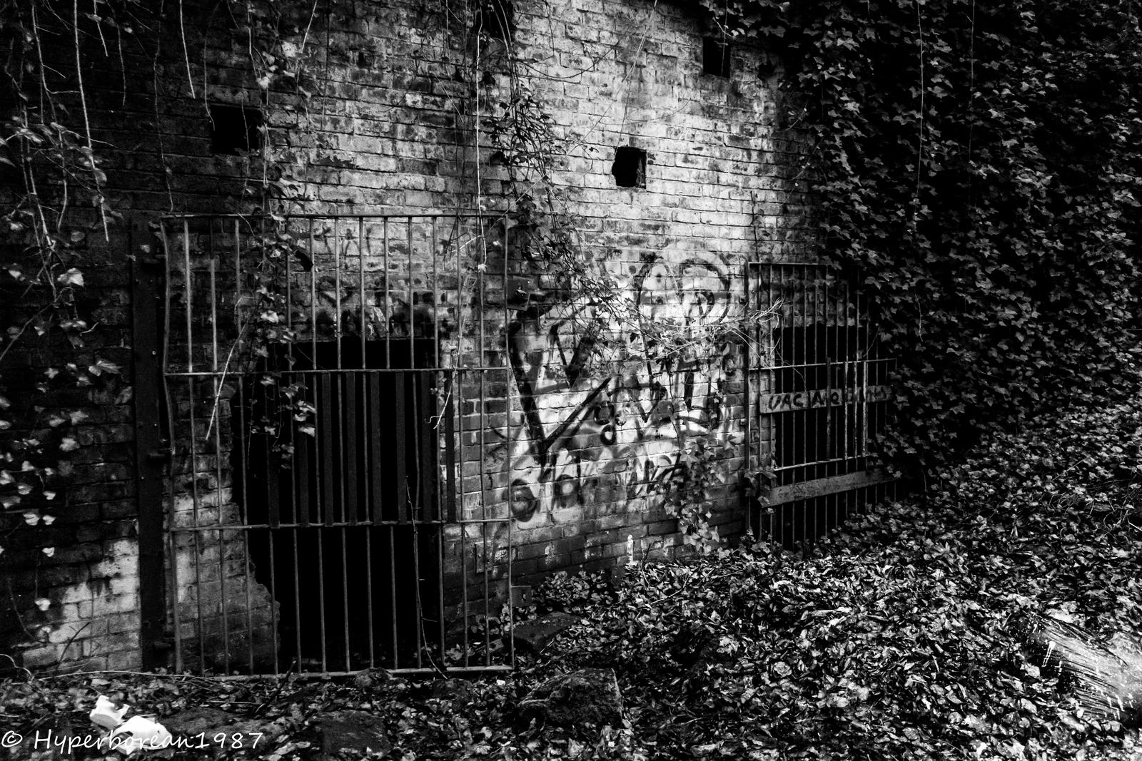 Brunswick tunnel entrance