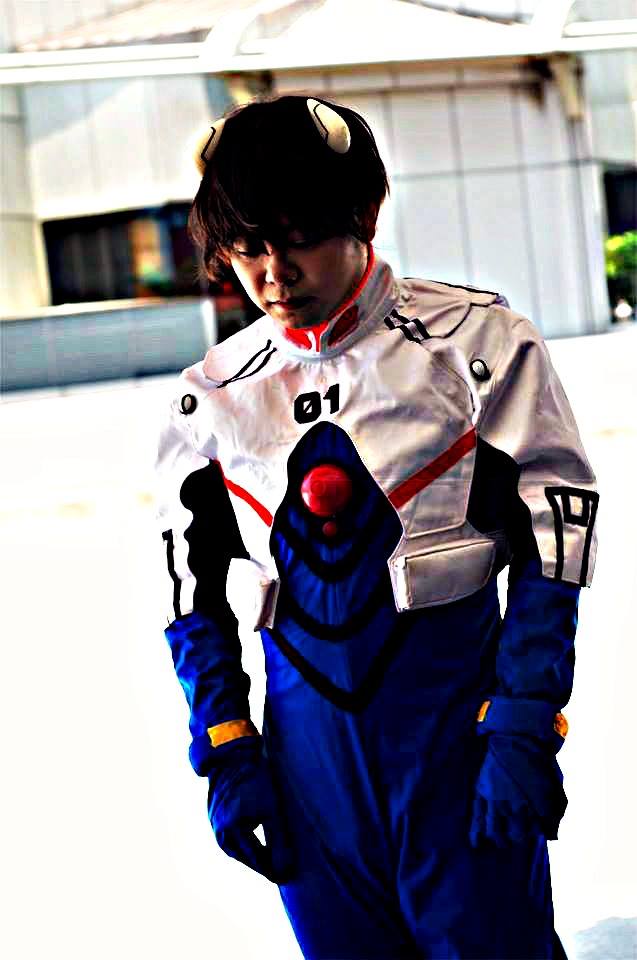 Shinji from Evangelion 2.0 in the plugsuit 5