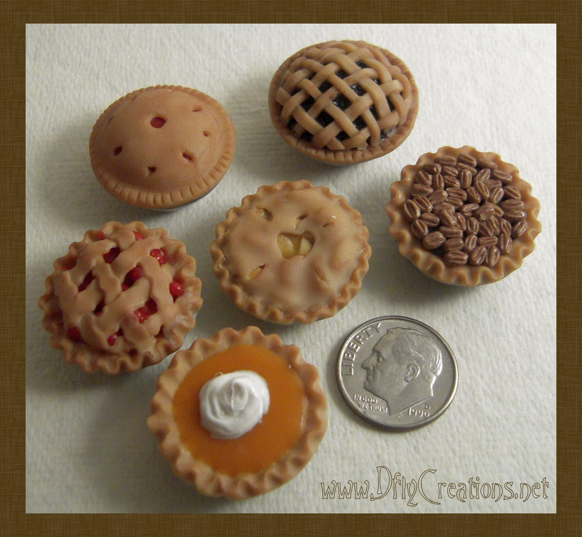 Pie Assortment - 1:12 scale