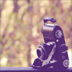 vintage camera by Lenna3