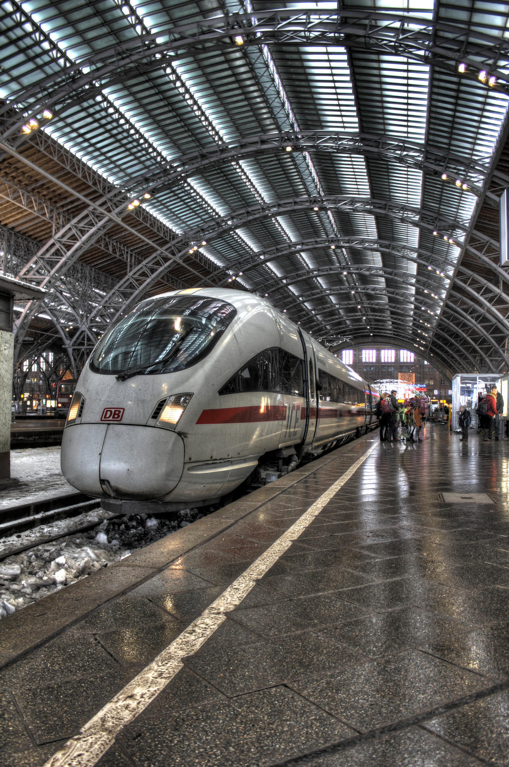 ICE train hdr by ChristianRudat on DeviantArt