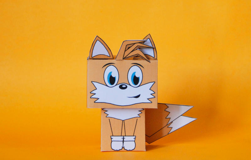 Sonic the Hedgehog Tails cubeecraft