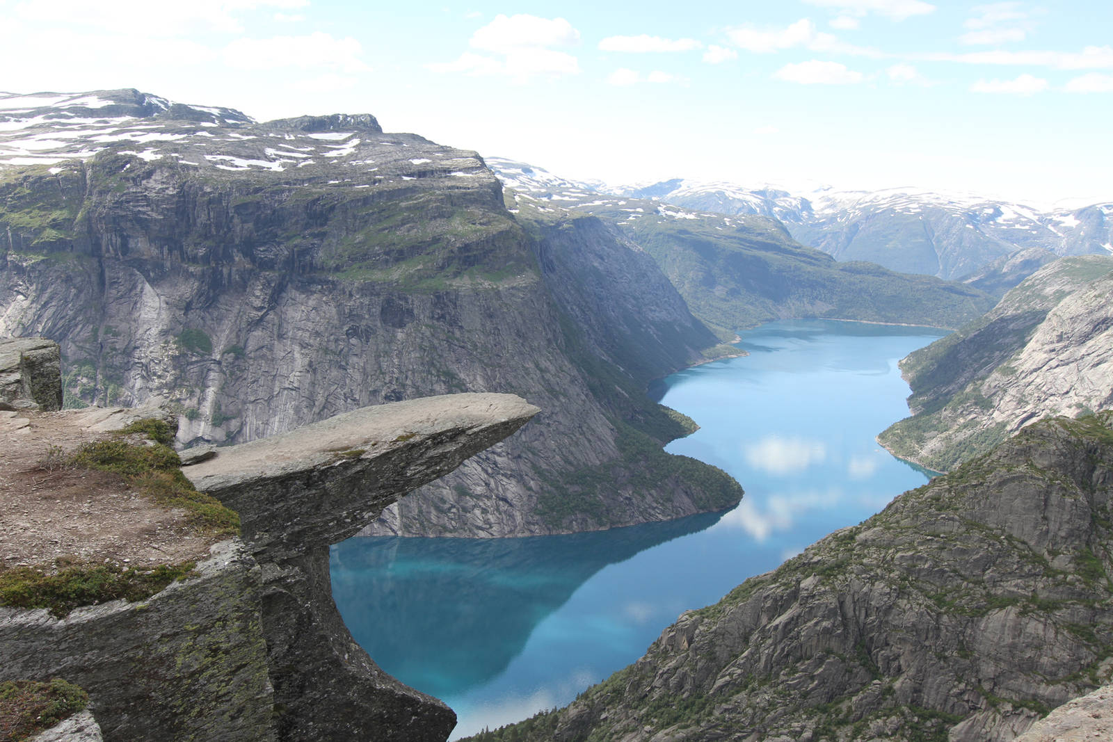 Trolltunga - Troll's Tongue by runear