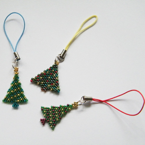 Beaded christmas tree phone hangers