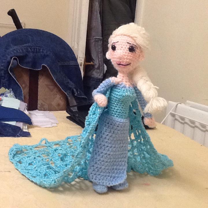 Snow Queen Elsa Amigurumi