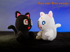 Amigurumis Luna y Artemis