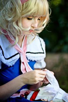 Alice Margatroid - Sewing