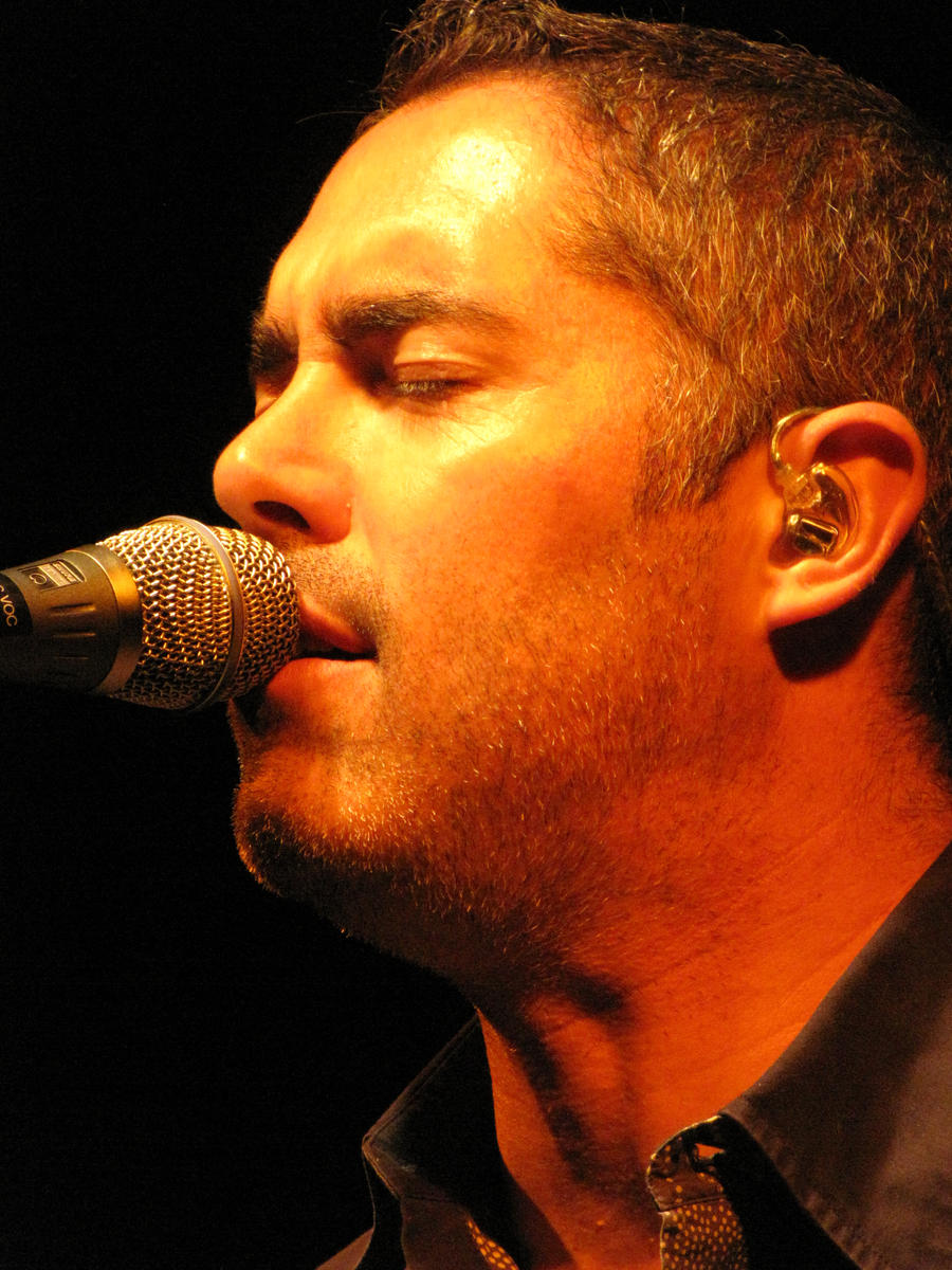 Ed Robertson 2 by Shugs on DeviantArt