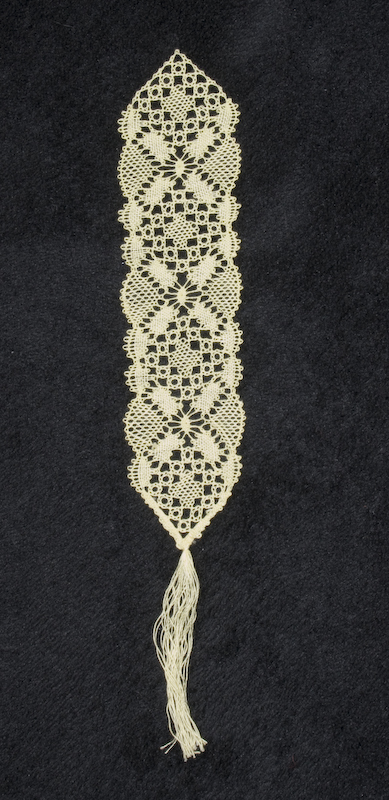 lace bookmark 10