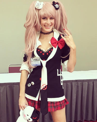 Junko Enoshima 