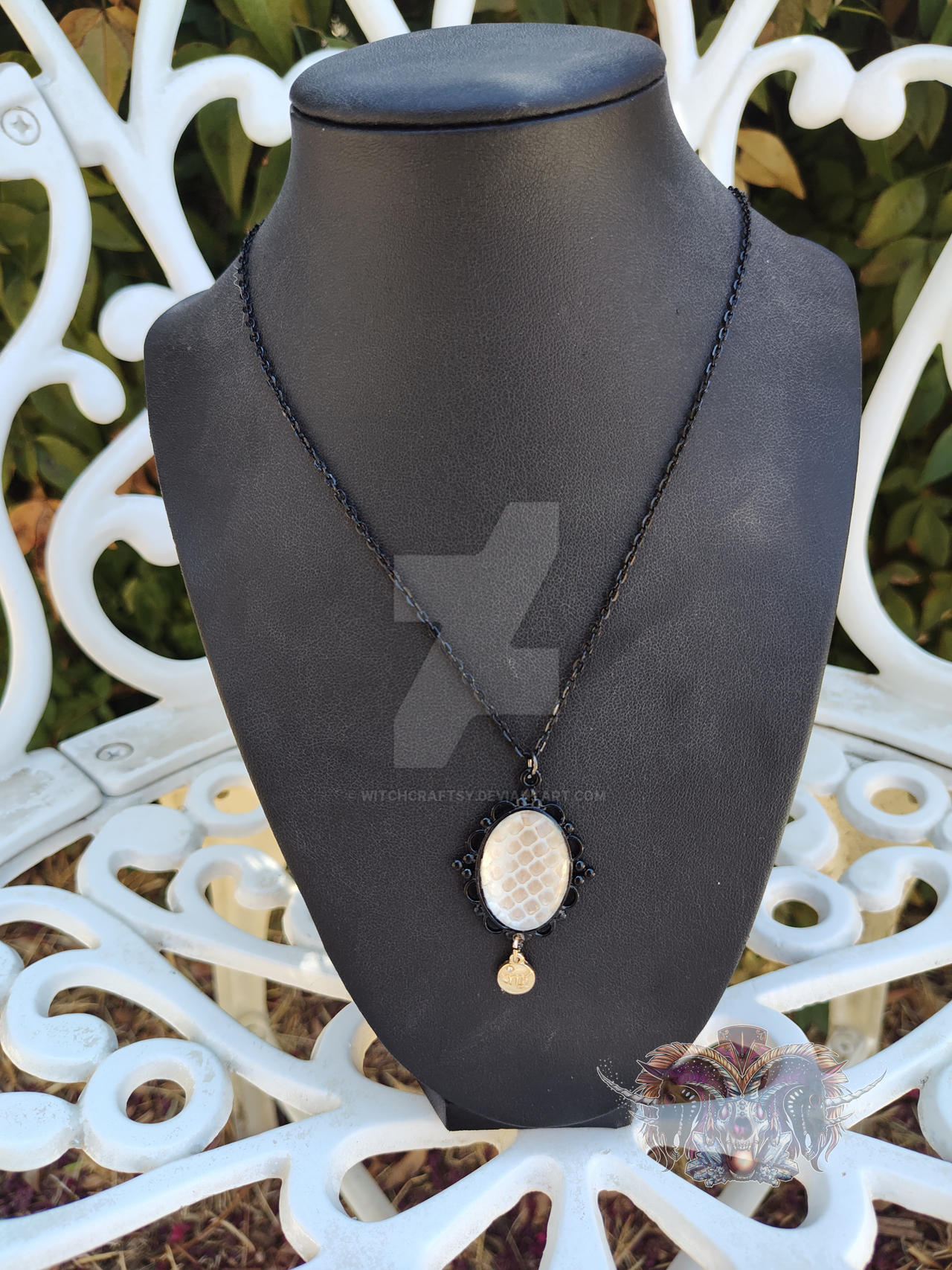 Gothic Pendant - 2/4