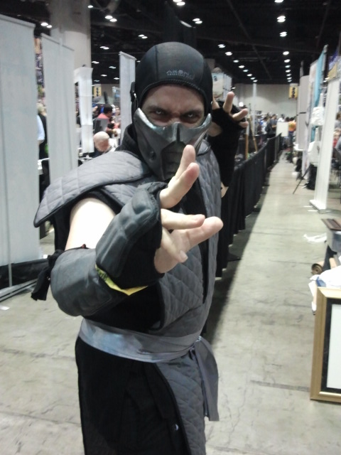 Megacon 2014: Smoke (Mortal Kombat) cosplay