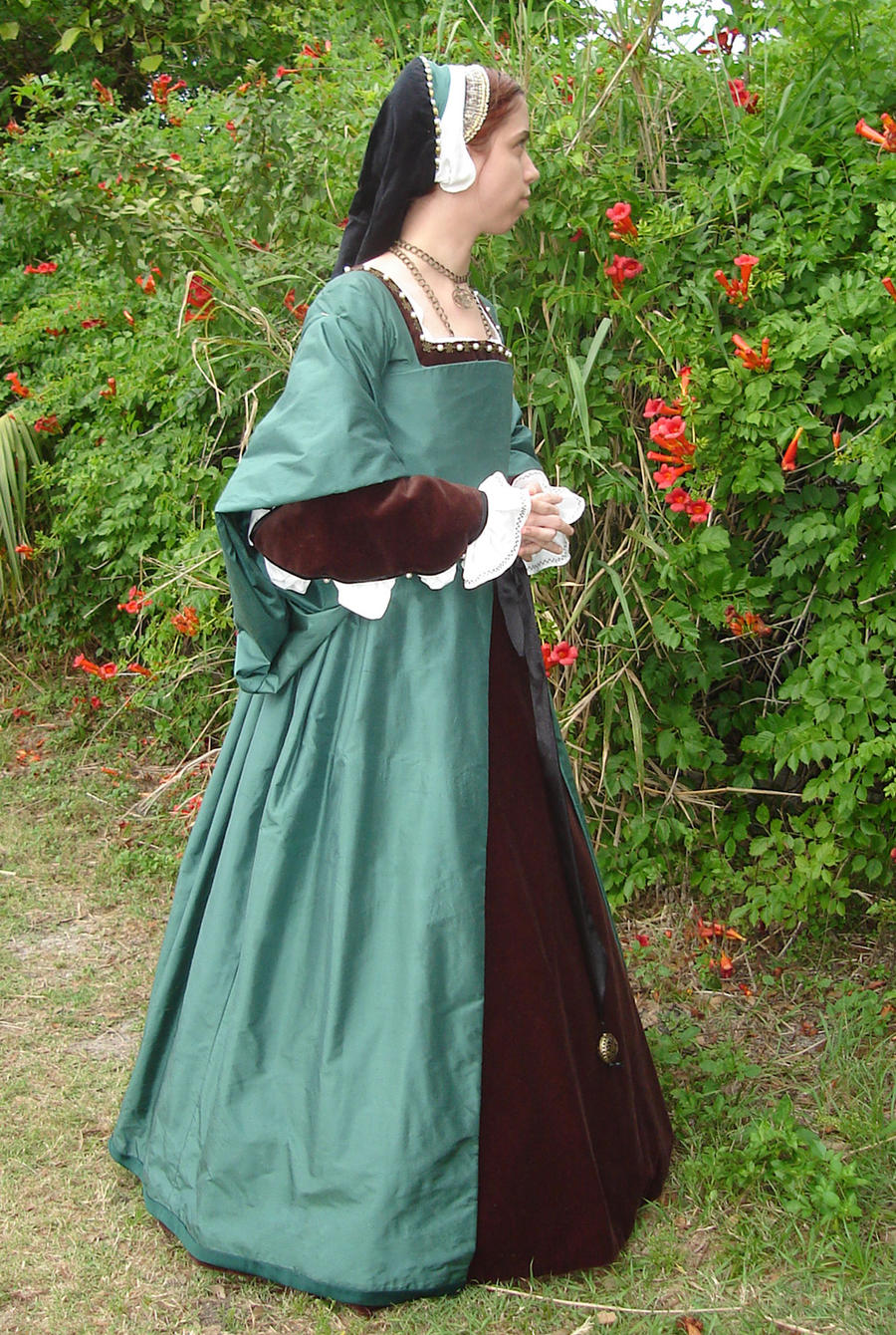 green tudor dress Green Retro Tudor Dress Costumes Polyester Dress Women's Euro-Style Marie Antoinette Costume 18th Century Costume