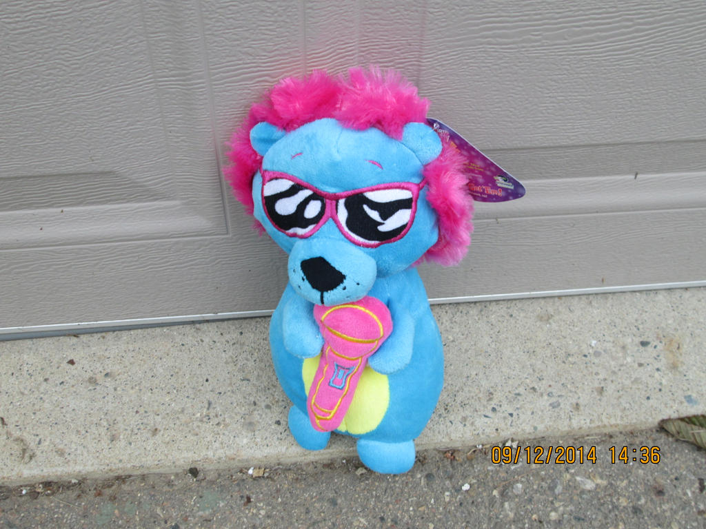 stuffed animal i won at a claw machine