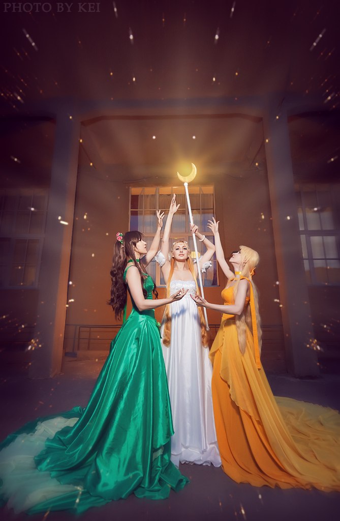 Princess Serenity, Jupiter and Venus cosplay