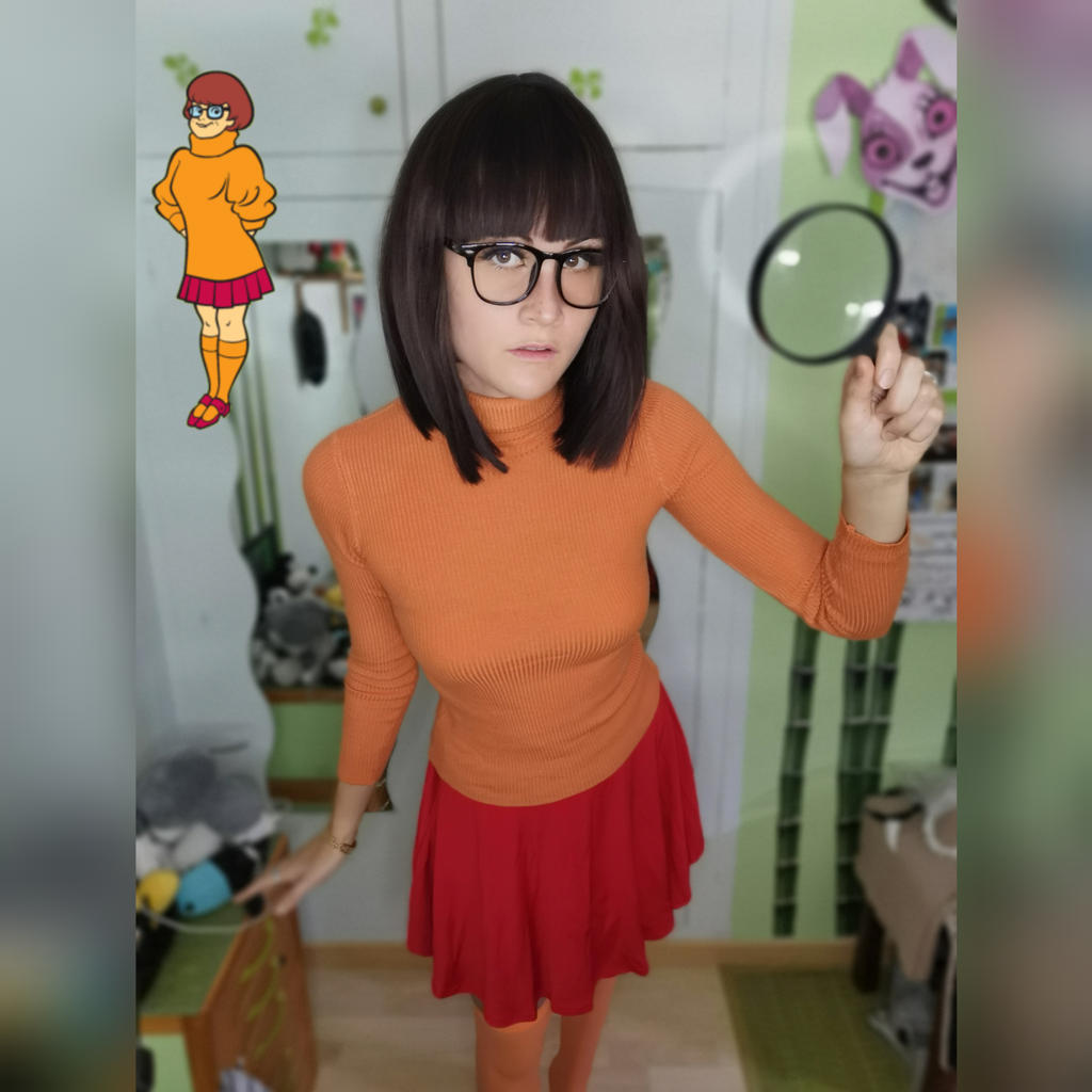 Velma Cosplay by masimage on DeviantArt