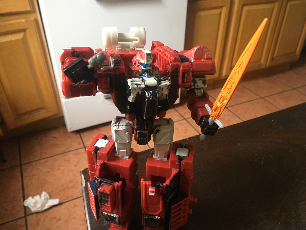 Sentinel Prime Custom 1 by SatiricalSlim2 on DeviantArt