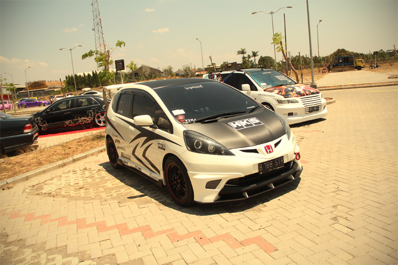 Honda Jazz Custom Bodykit By Xlung888 On Deviantart