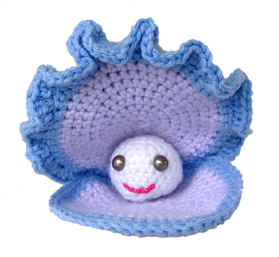 Clam Shell Puppet Puppet Crochet: Giant Clam by kerryroulston on DeviantArt