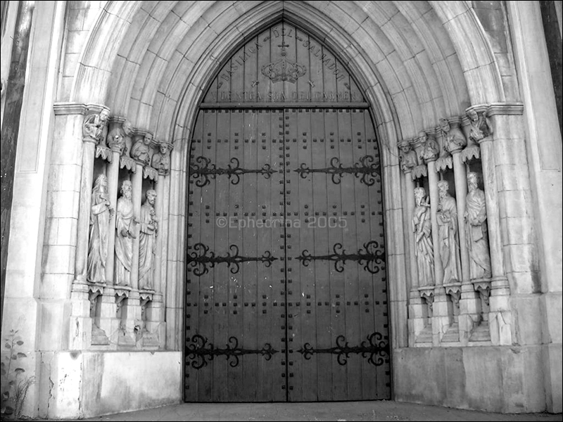 Puertas de la basilica