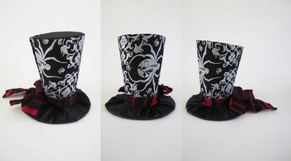 Spider Pattern Mini Top Hat