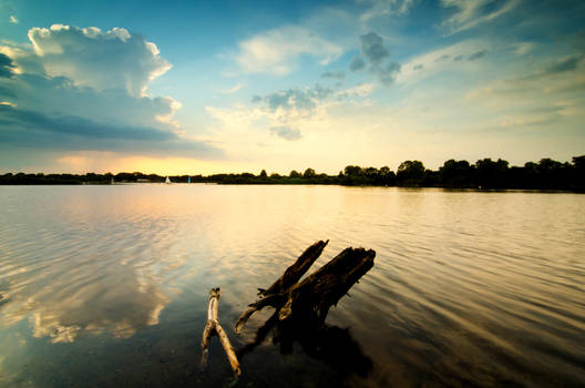 .: Lakeside Evening :.