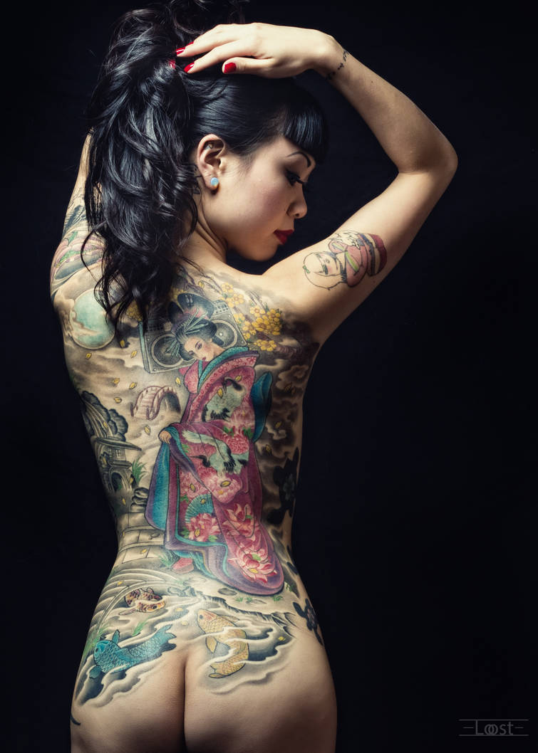 голая японка с татуировками фото 70