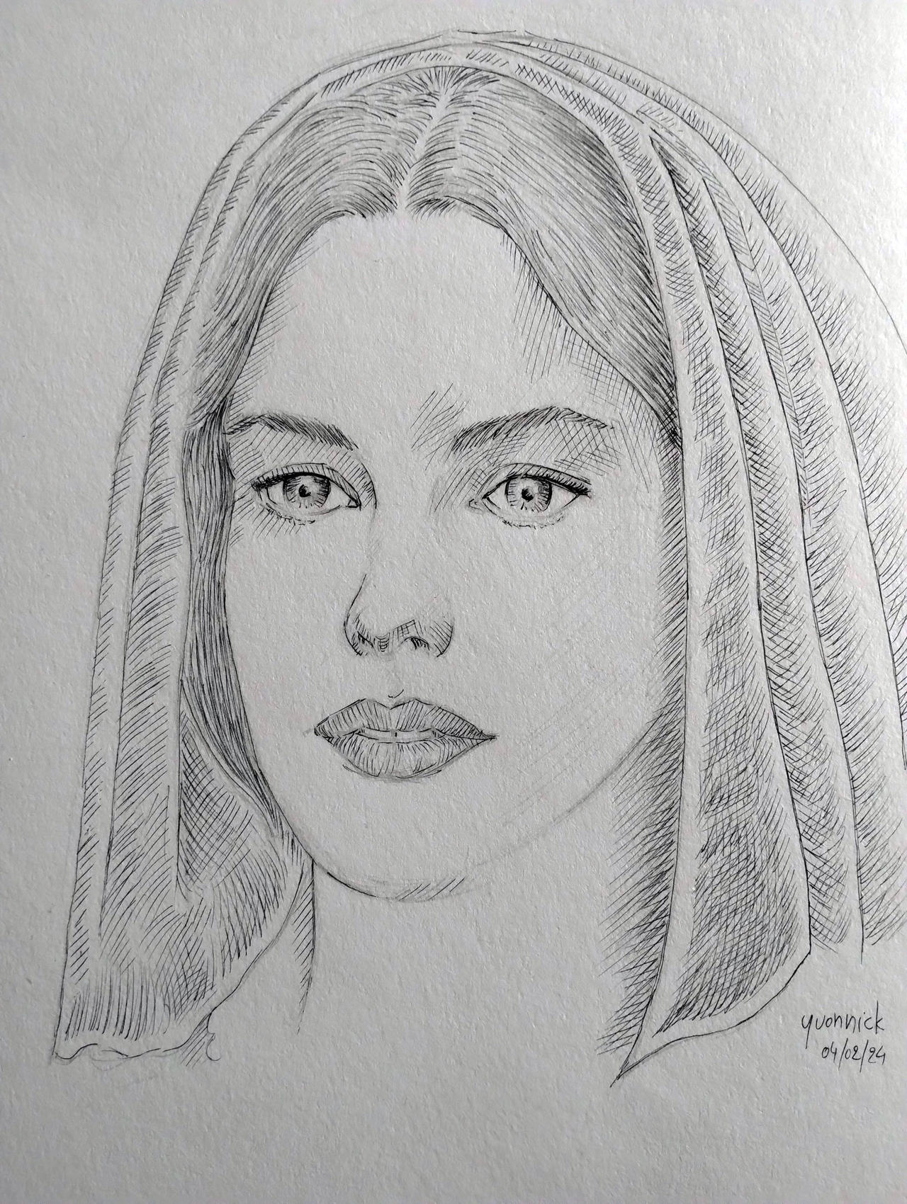 Arwen by yvonnick on DeviantArt