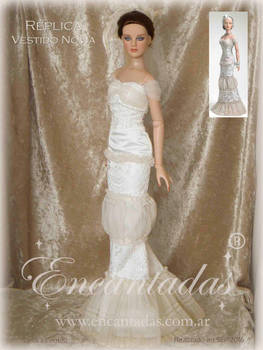 Tonner Antoinette - Replica Dress