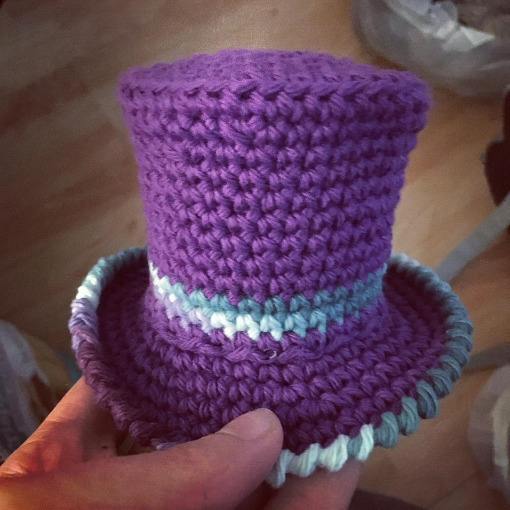 Mini Wonka Hat By DarkwingFrog On DeviantArt