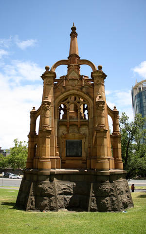 Monument in the Melbourne Botanic Garden by Charlene-Art