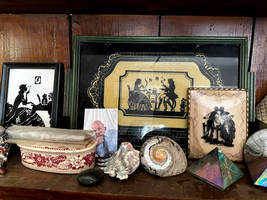 Workshop Shelf Image - Sillhouettes