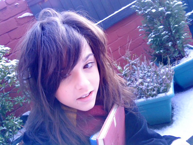 Hermione Cosplay 4