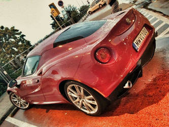 Alfa 4C at Budapest Airport - 10