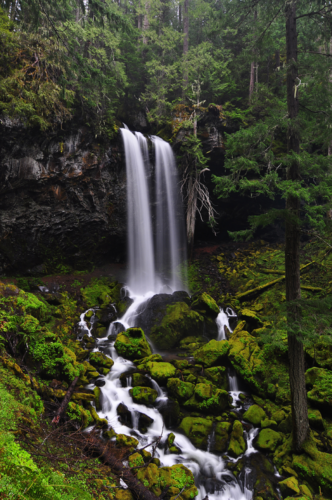 Grotto Falls