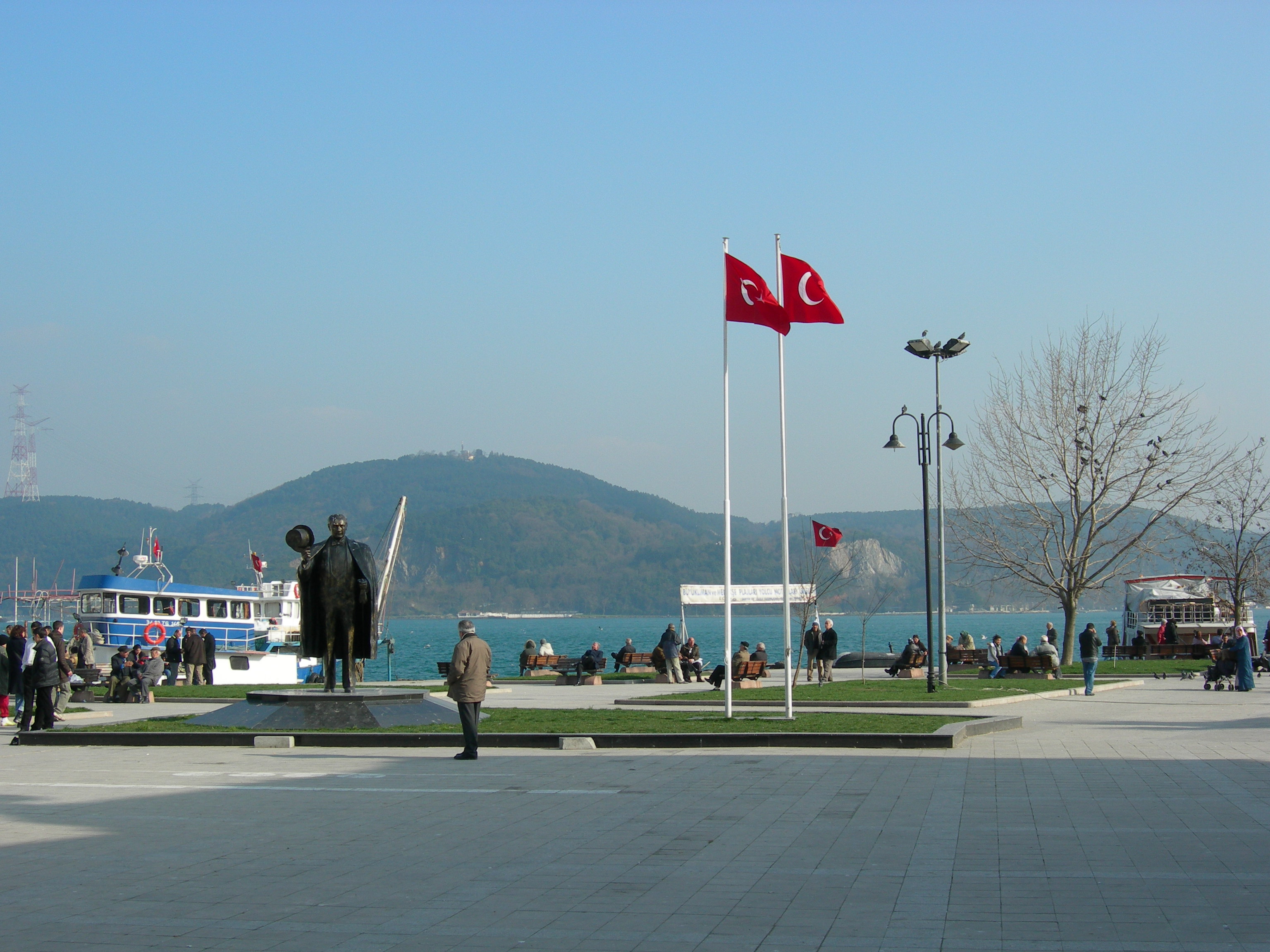 Ataturk's sculpture in Sariyer