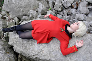 Red Shirts Die First