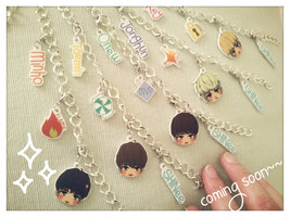 SHINee charm bracelets