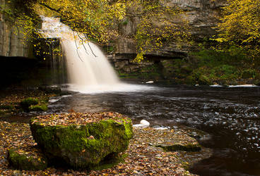 Cauldron Falls