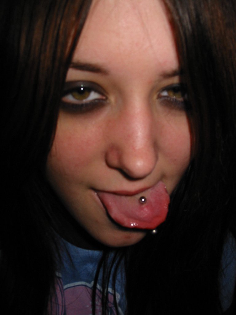 tongue4