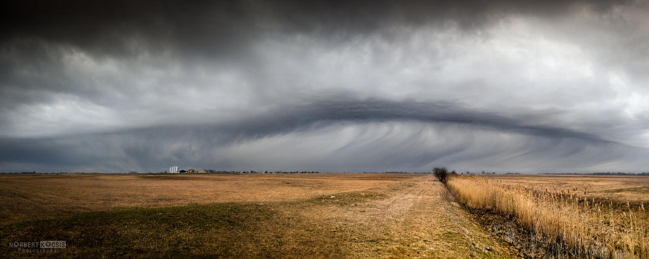 Morning thunderstorm panorama