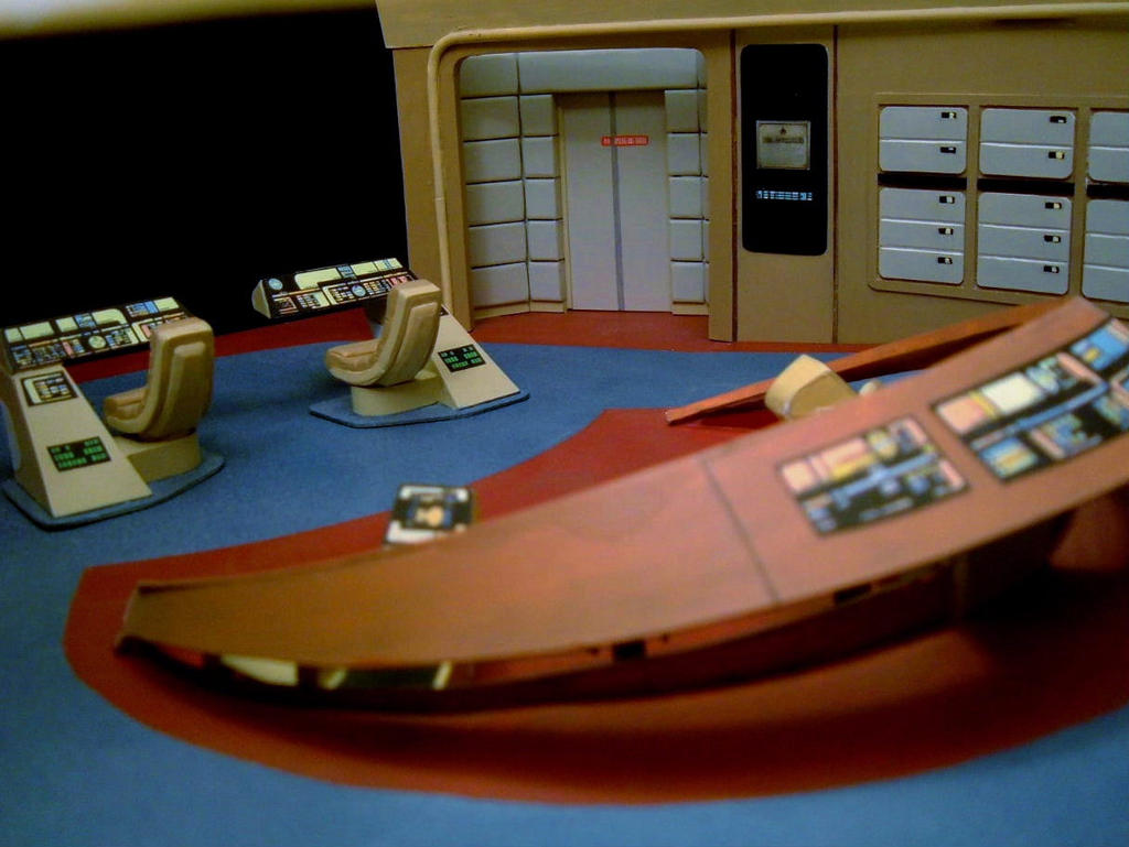 Scratchbuilt TNG Bridge