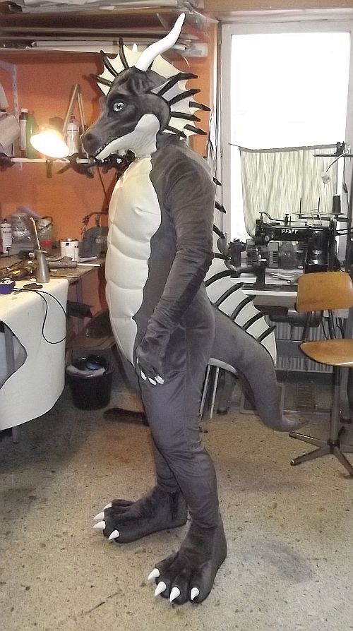 Bengges V2 2012 Fursuit Dragon