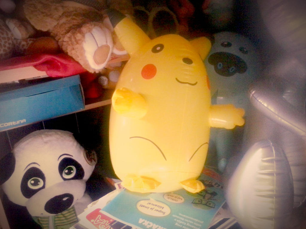 My Inflatable Pikachu In Vintage Effect by PoKeMoNosterfanZG on DeviantArt