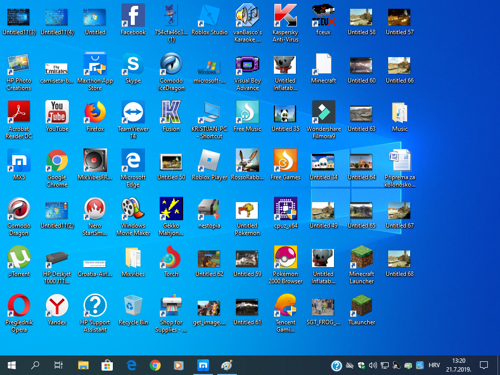 My Windows 10 Pro 157 By Pokemonosterfanzg On Deviantart - cd clocks roblox