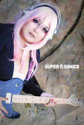 - Casual Sonico -