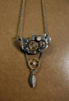 Steampunk necklace 1