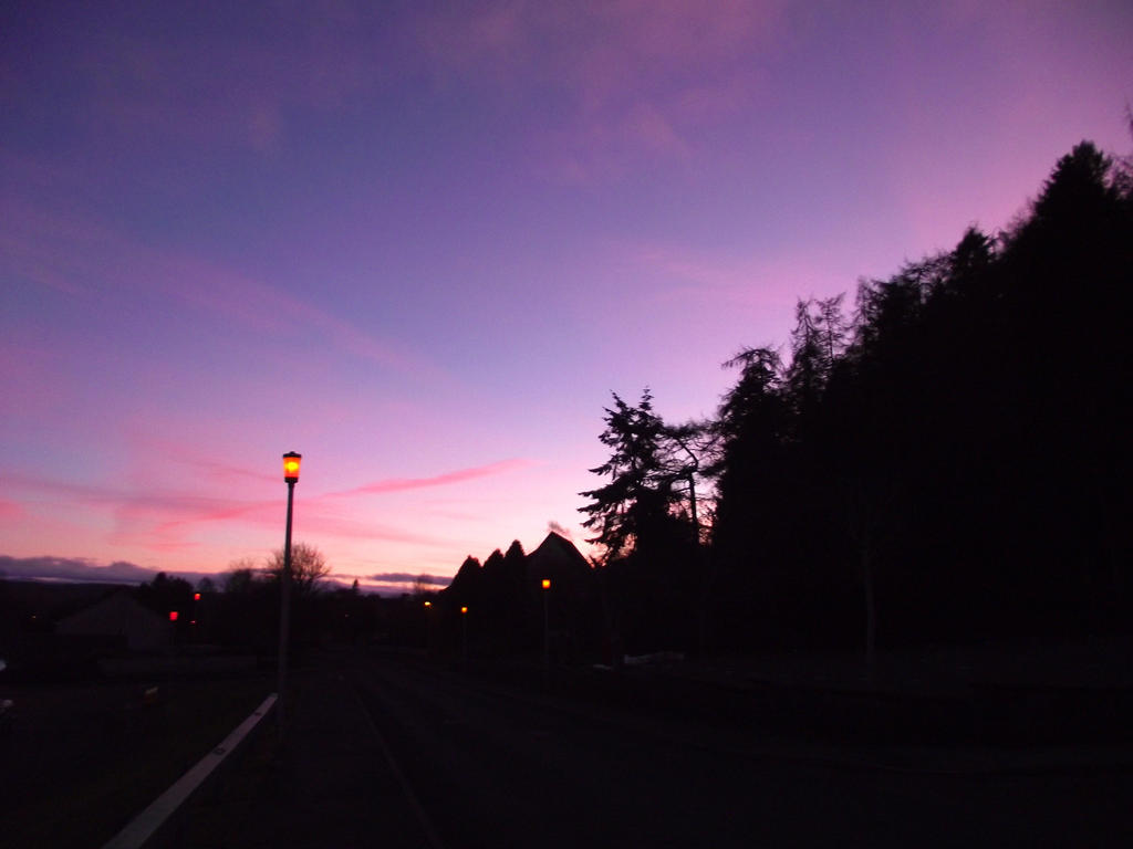 Balnafettack Rd at dusk